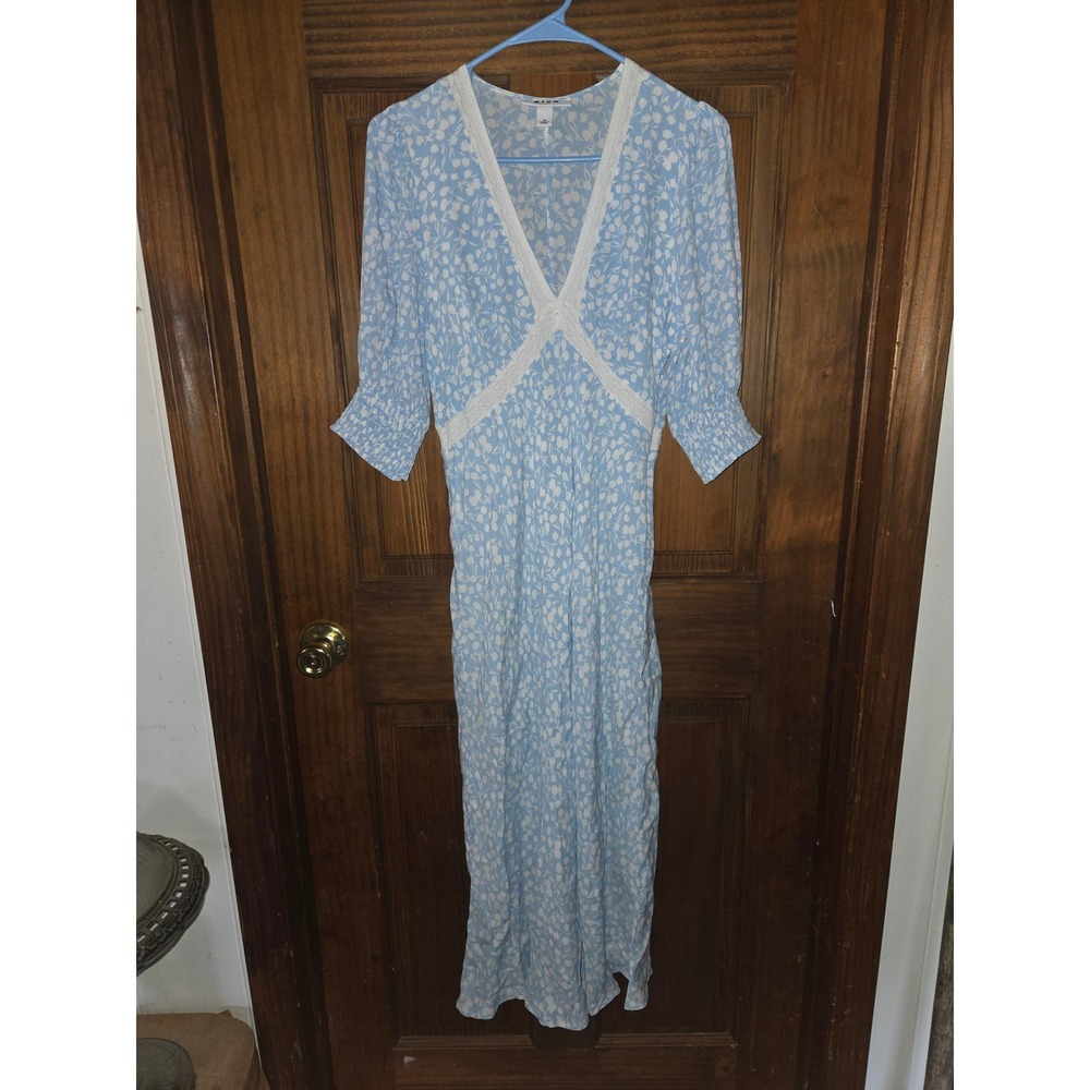 RIXO  Blue Floral Lace Trim Midi Dress Size 10 Smocked Sleeve V-Neck